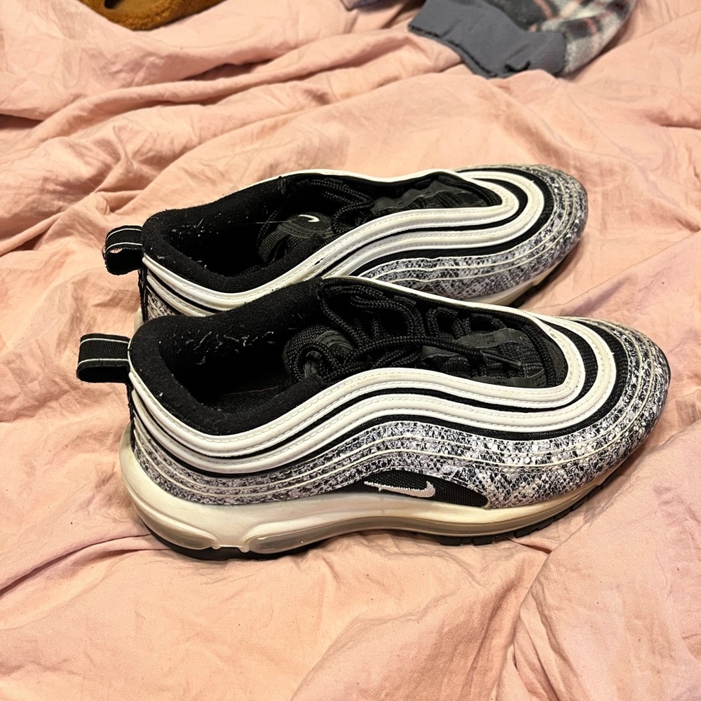 Nike Black and White Sneakers